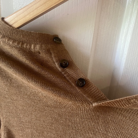 100% Merino Wool Banana Republic Sweater - Picture 3 of 4